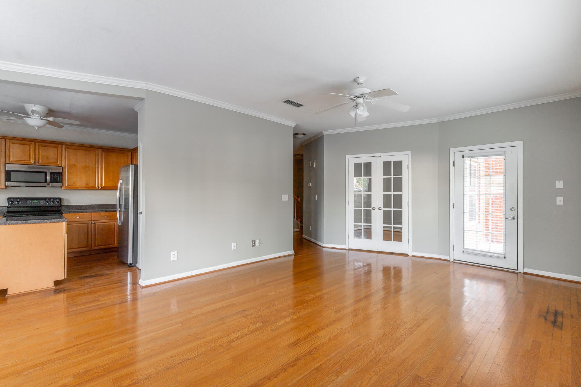 4102 Regency Court – photo 5