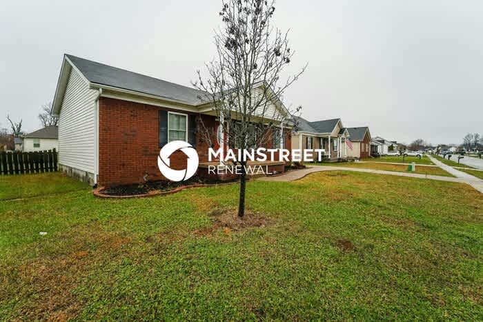 585 Tecumseh Drive – photo 4