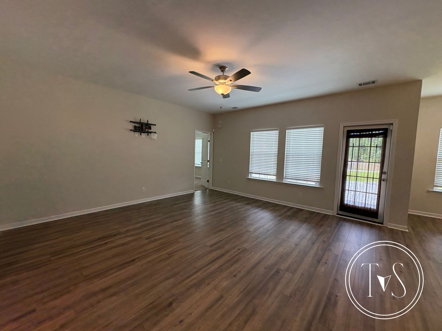 1110 Marne Boulevard, Hinesville, GA 31313 – photo 4