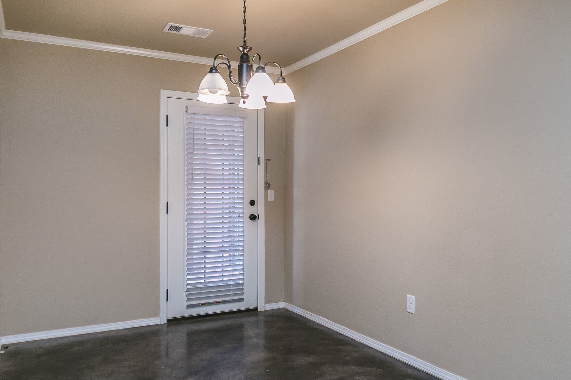 Three bedroom townhome in Tradewinds – photo 4