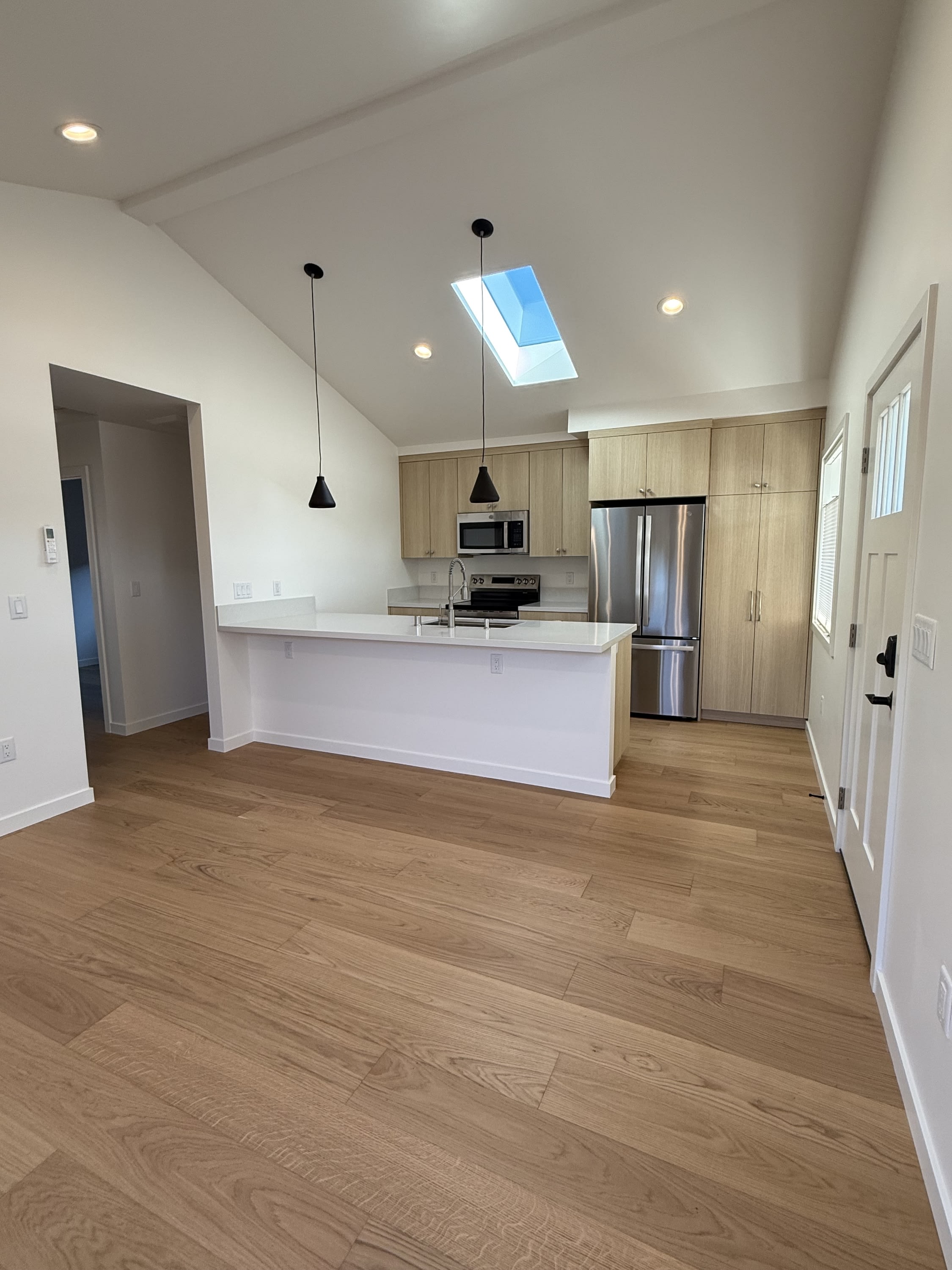 1212 Chanticleer Avenue – photo 3