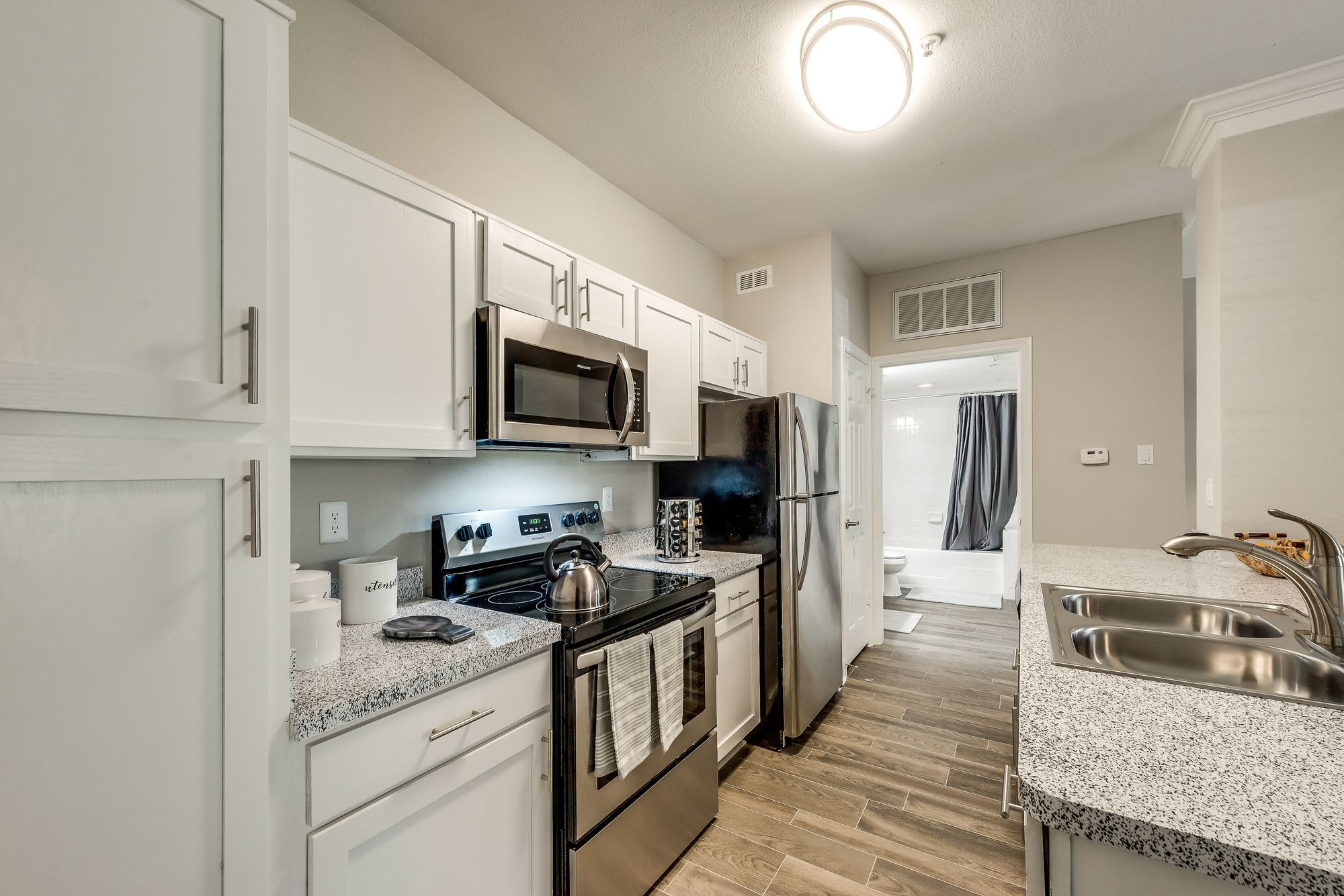Champions Centre Apartments – photo 3