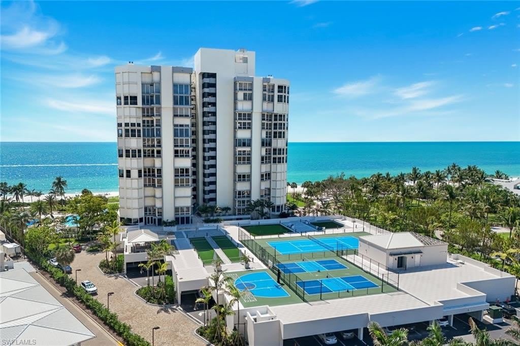 4051 Gulf Shore Blvd N – photo 4