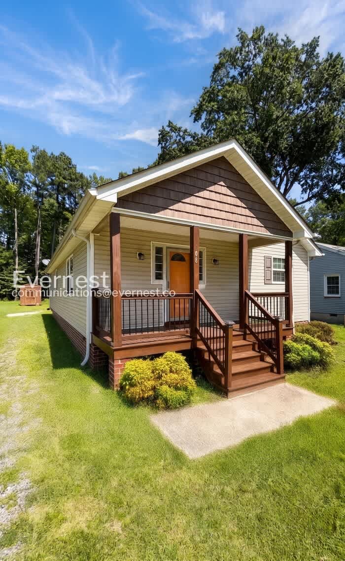 100 Elm Street – photo 2