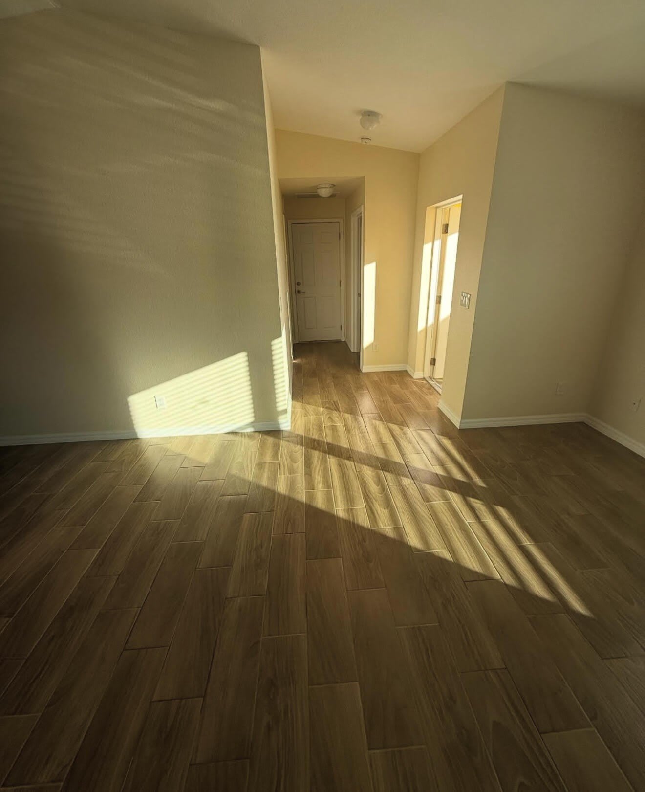 5008 S Obispo Circle – photo 4