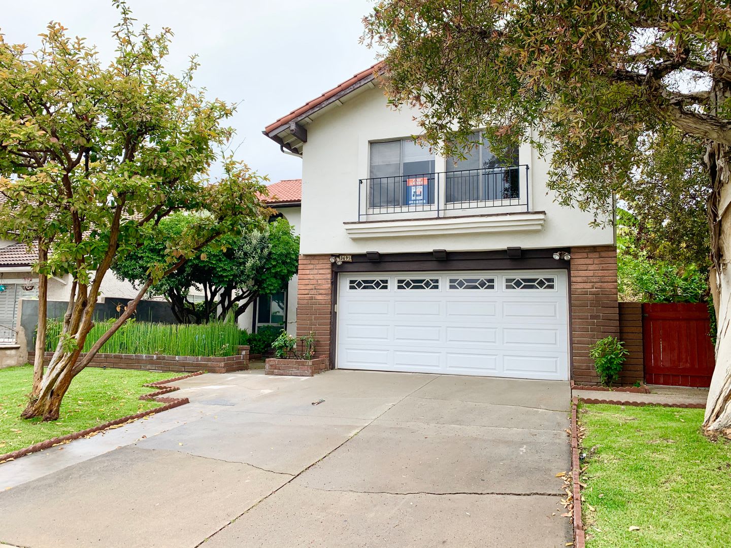 Five Bedroom Single Family Home in Irvine! – photo 1