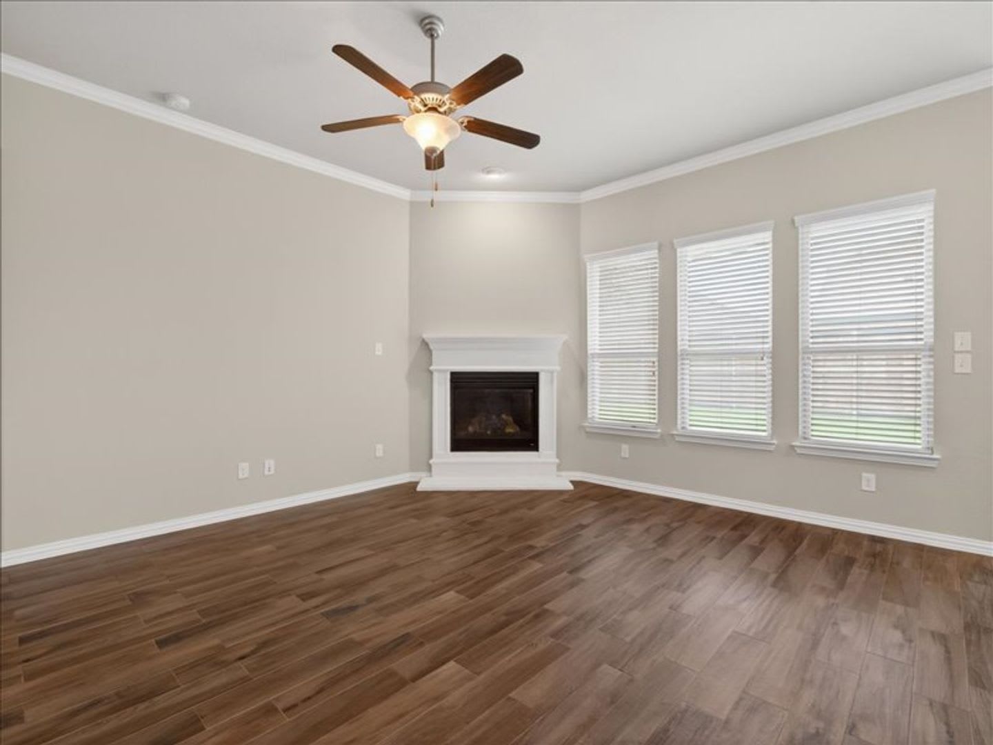 Beautiful Single-Story Home in Prosper’s Artesia Community – photo 4
