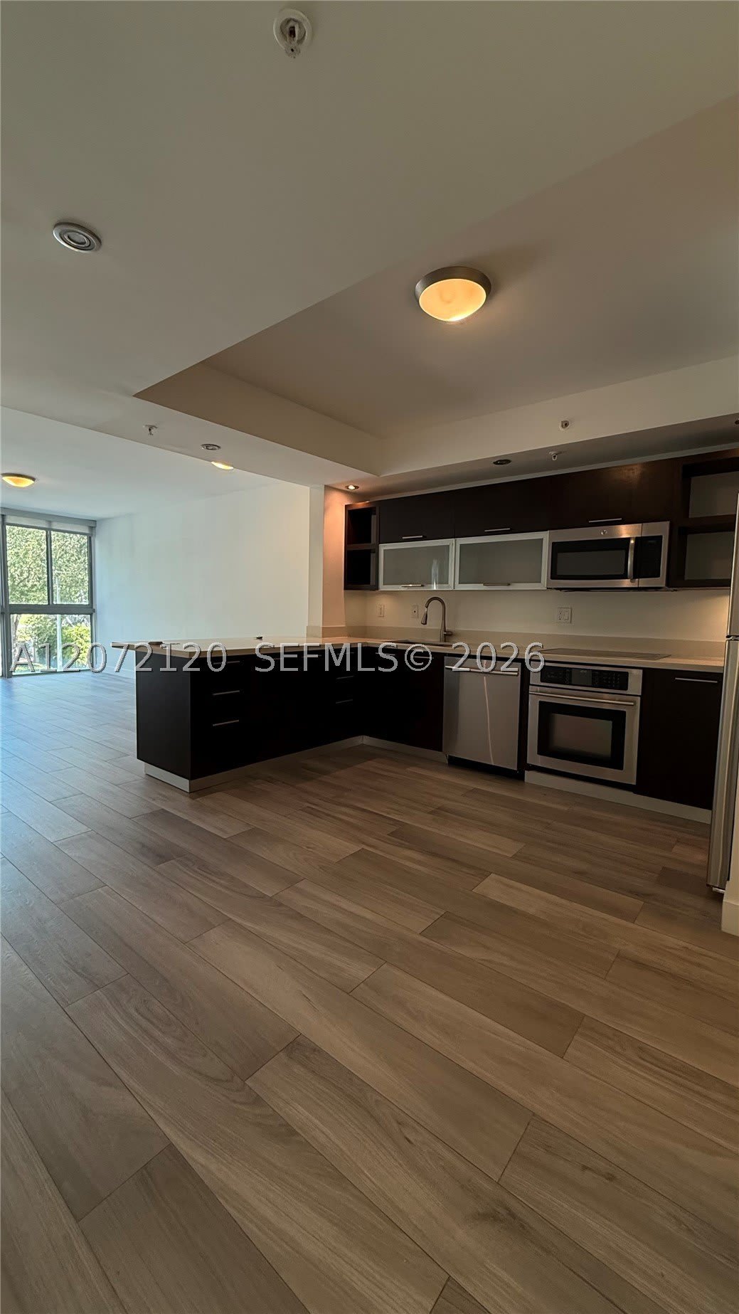 2025 Meridian Ave – photo 3
