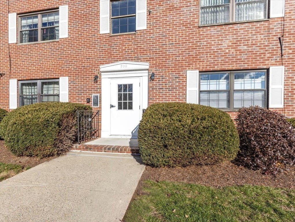 360 Neponset Street – photo 2