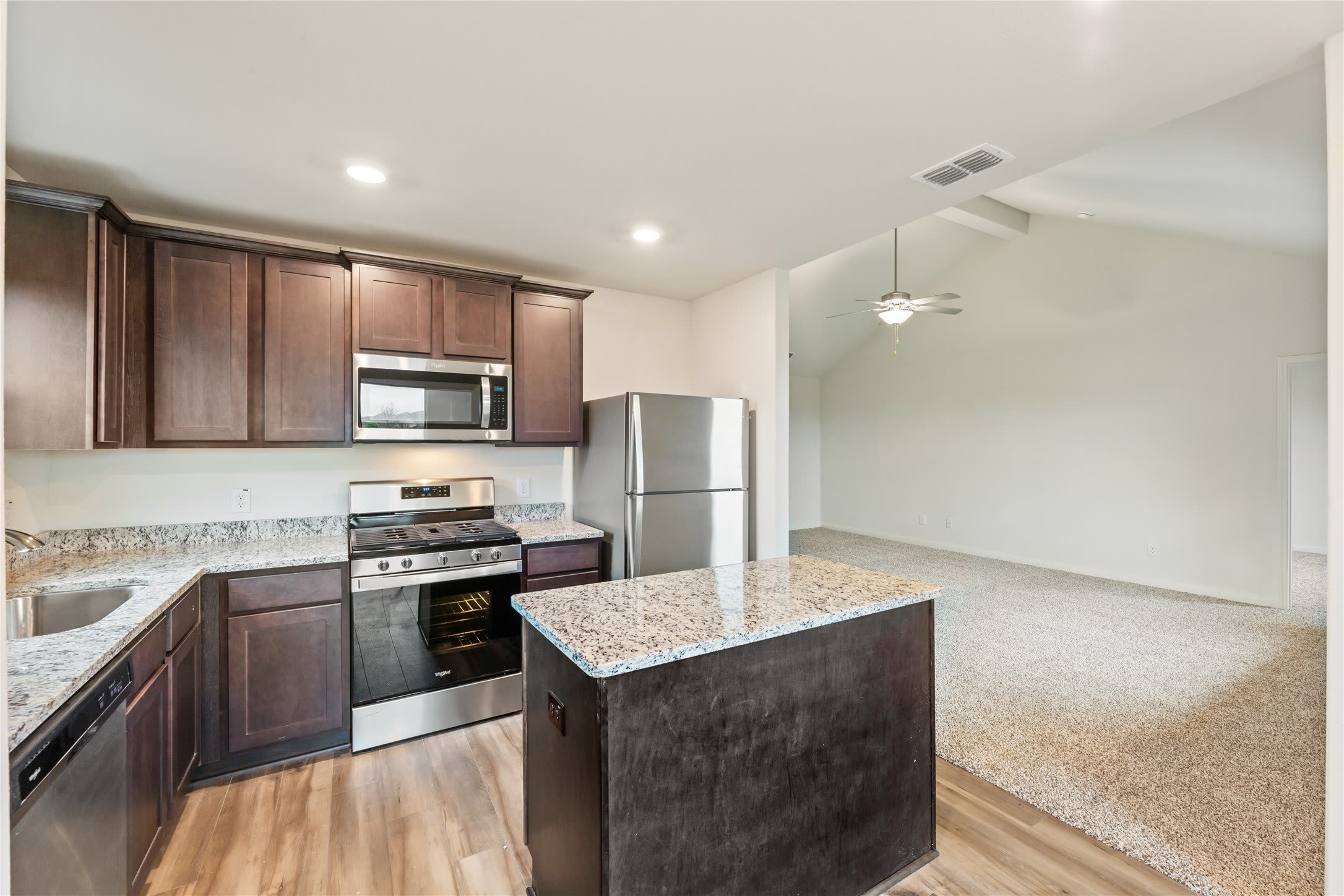 3006 Winscott Lane – photo 4