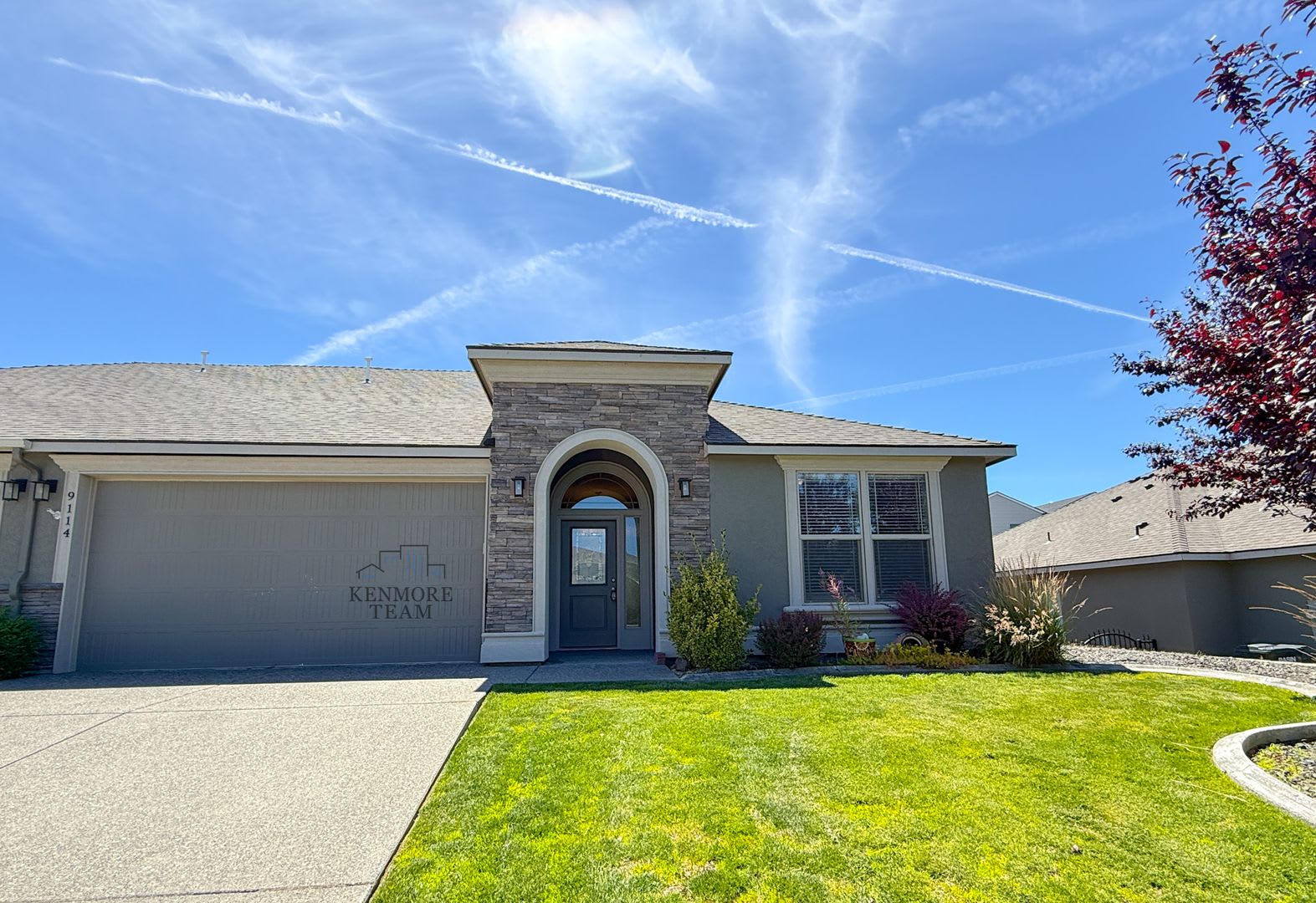 3 Bedroom 2 Bath Townhome In West Pasco – photo 1