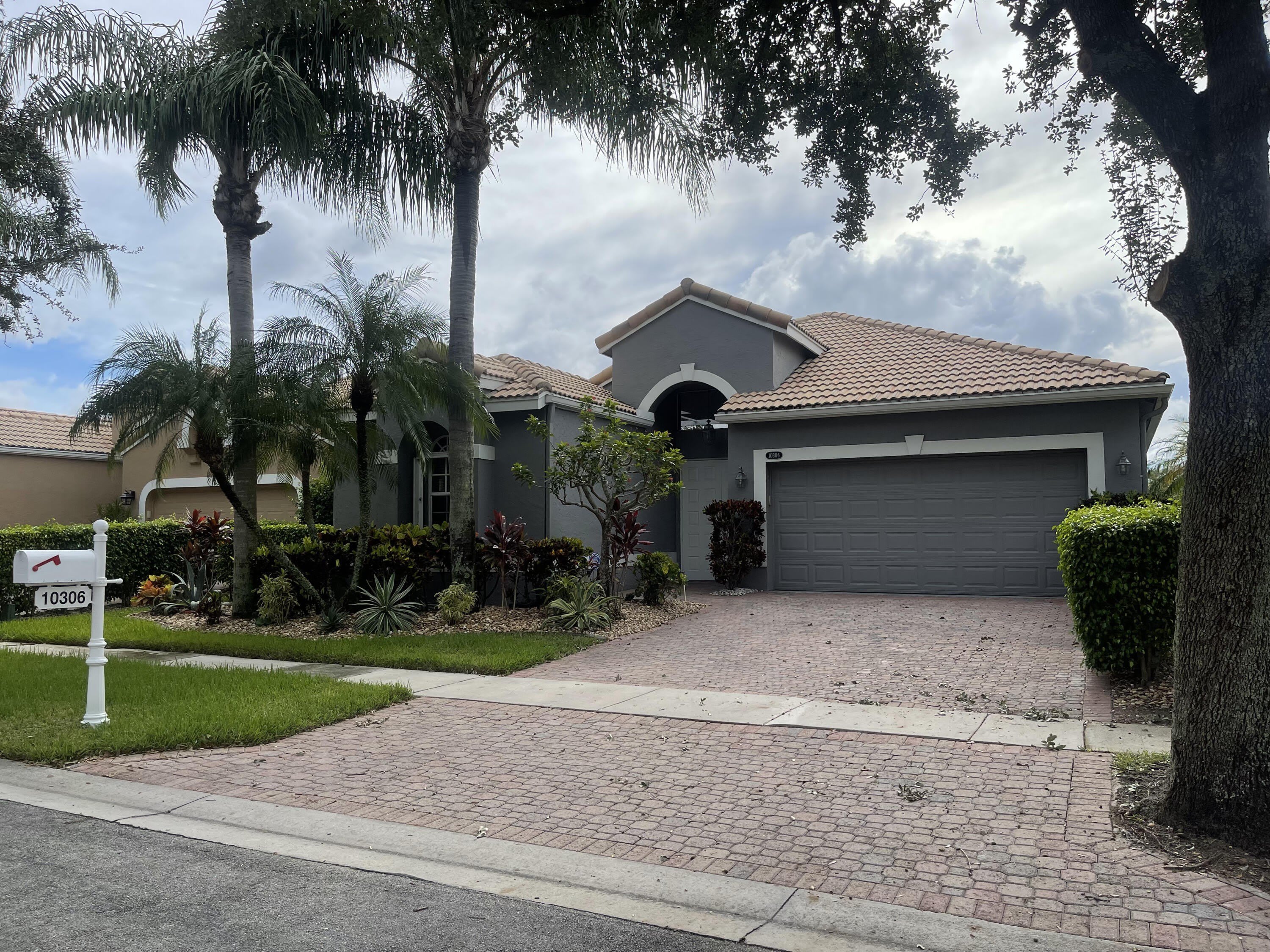 10306 Copper Lake Drive – photo 1
