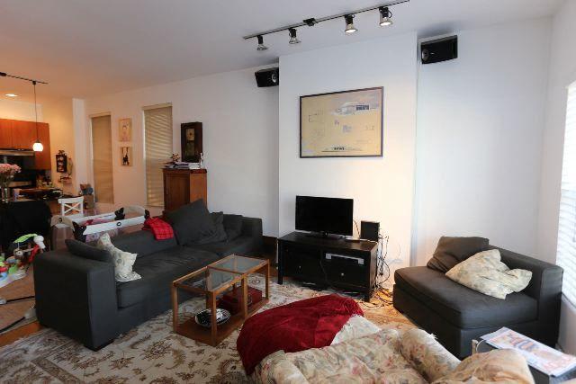 1407 North Wicker Park Ave. – photo 2
