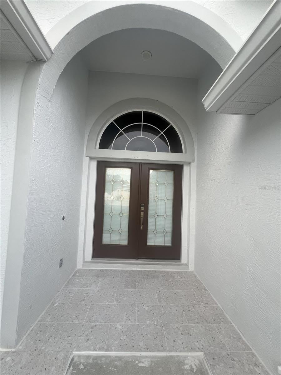 1066 WHITEGATE Court – photo 2