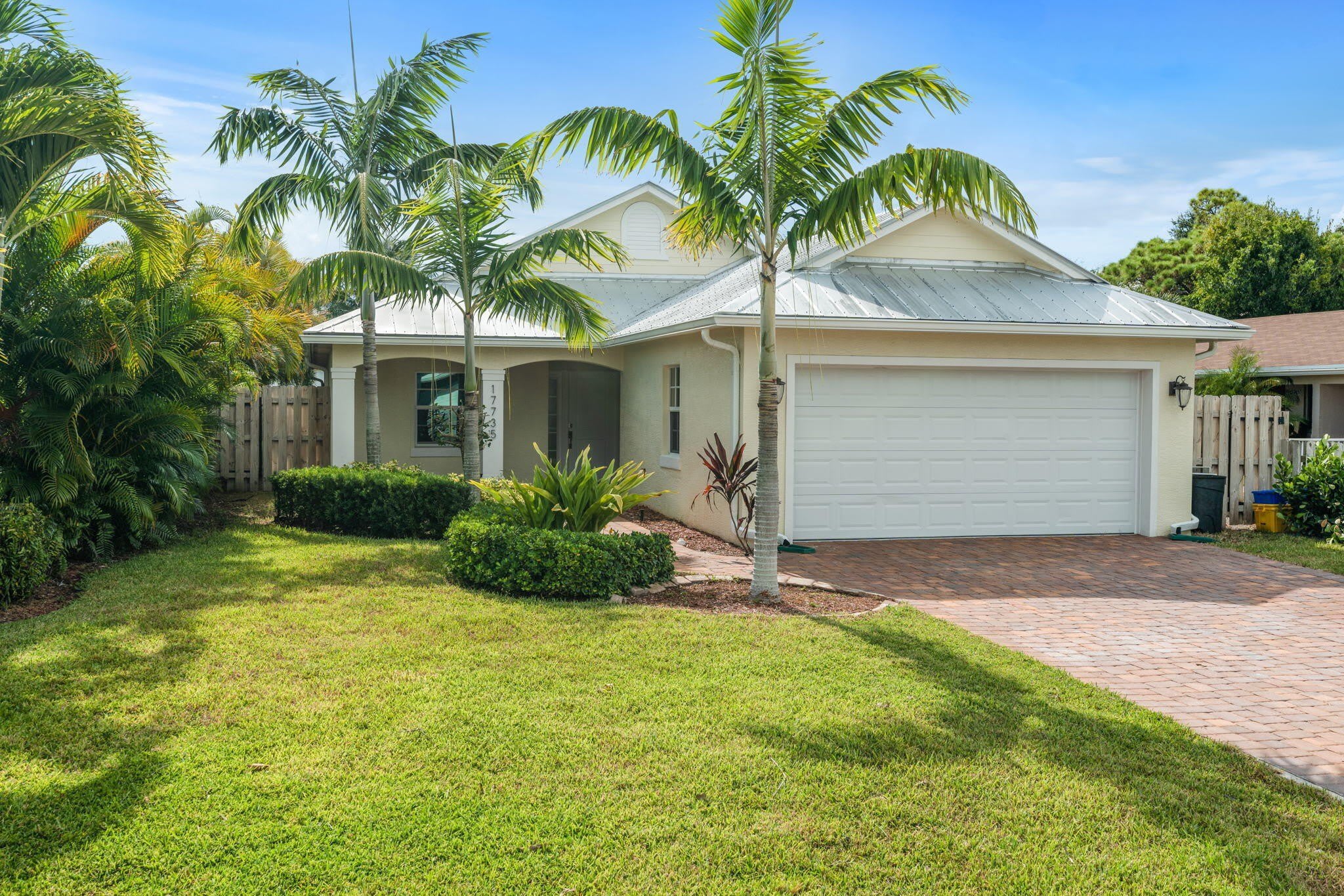 17735 CARVER Avenue – photo 3