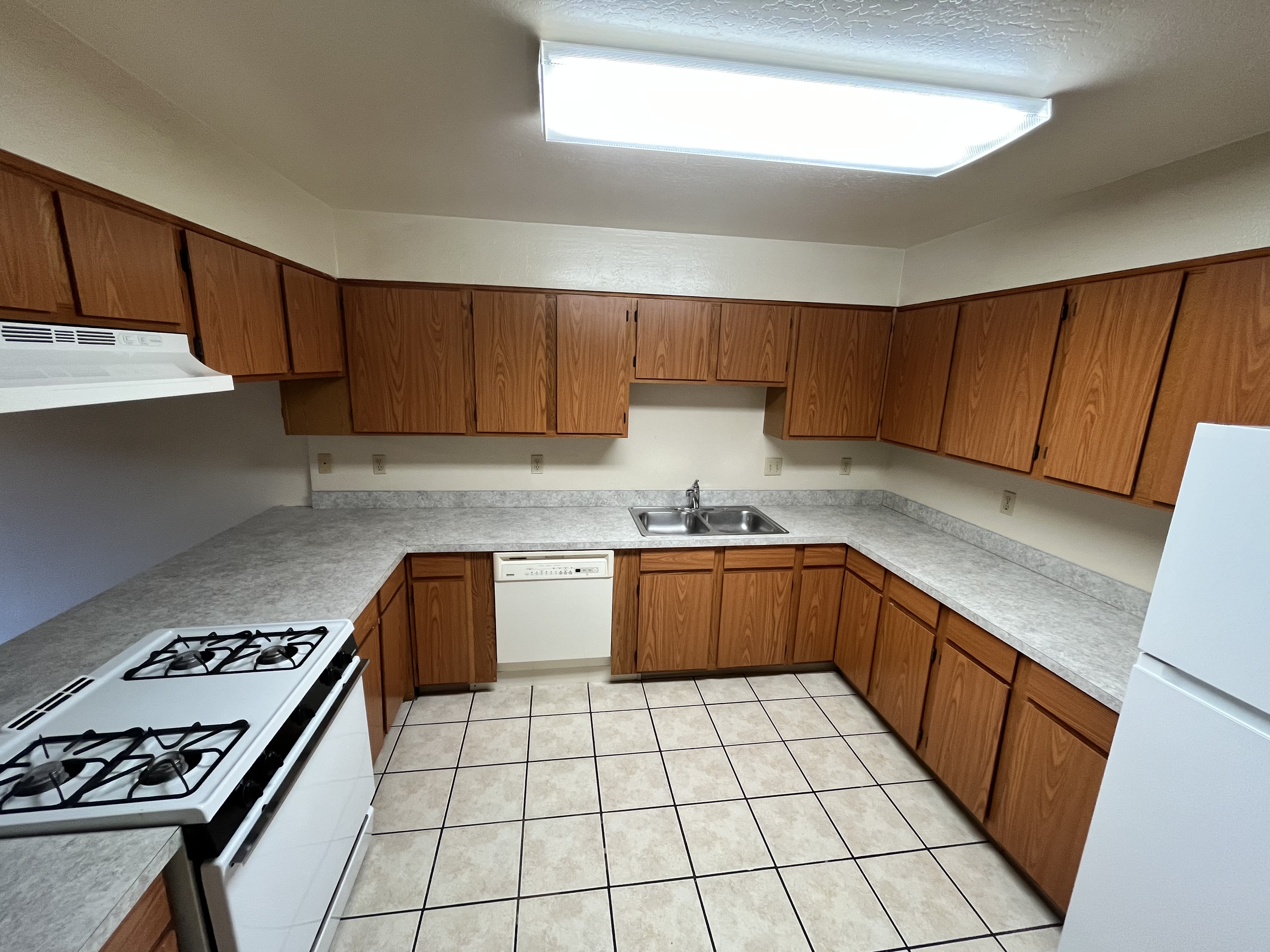 920 W Grand Canyon Ave – photo 3