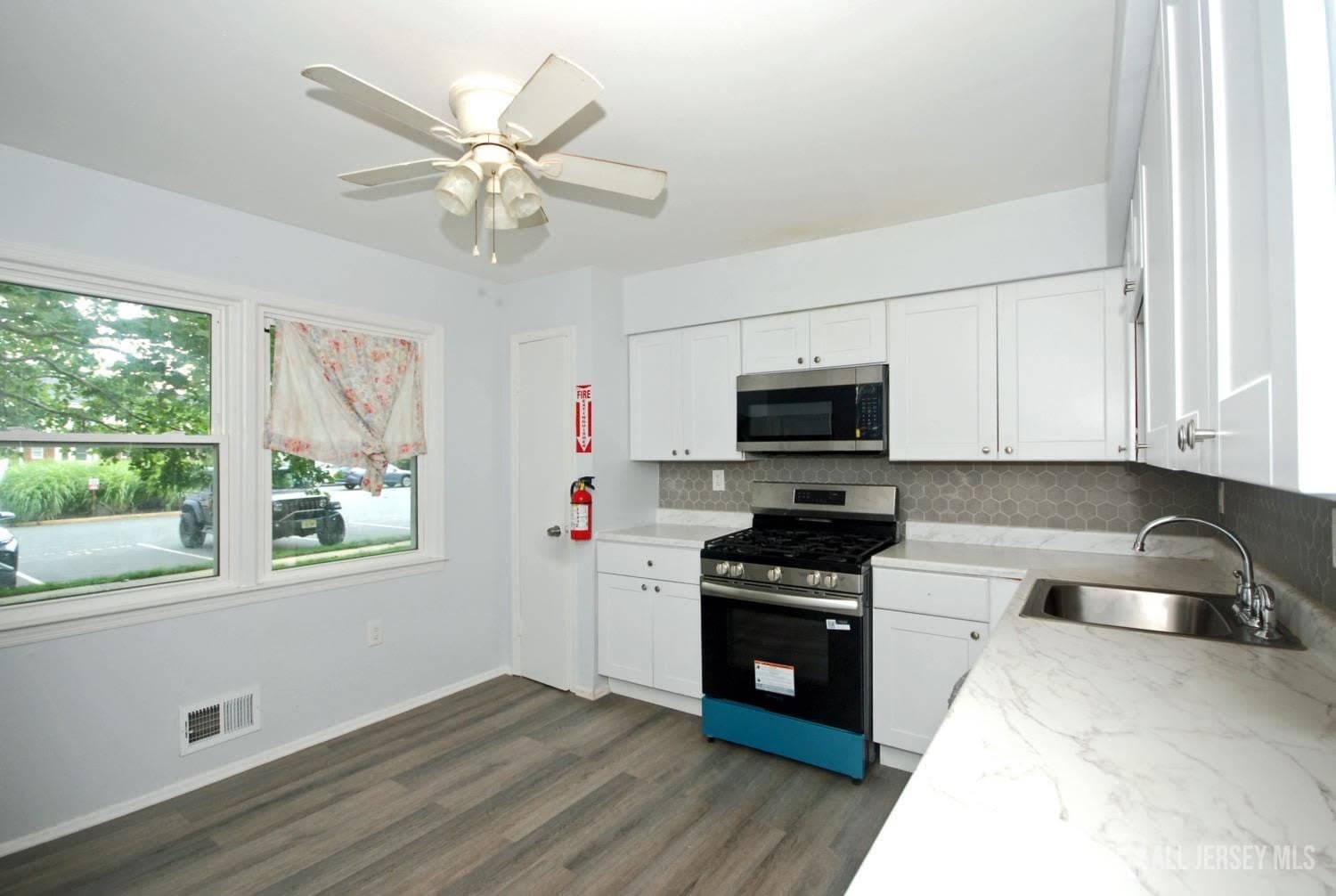 13 Tiger Lilly Court – photo 4