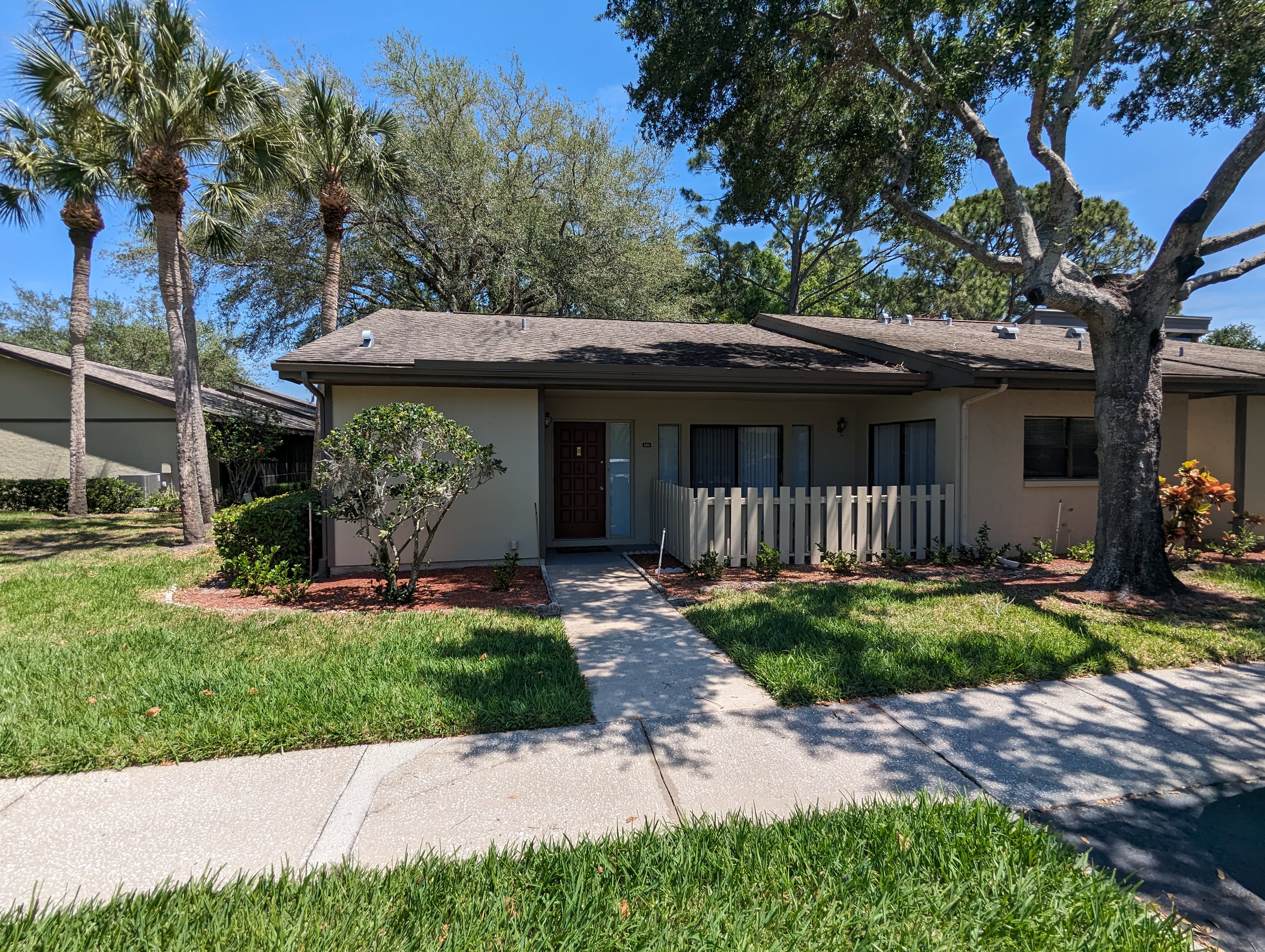 180 Joanne Pl – photo 1