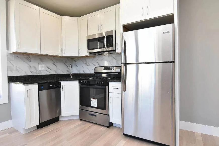 616 West 184Th Street – photo 1