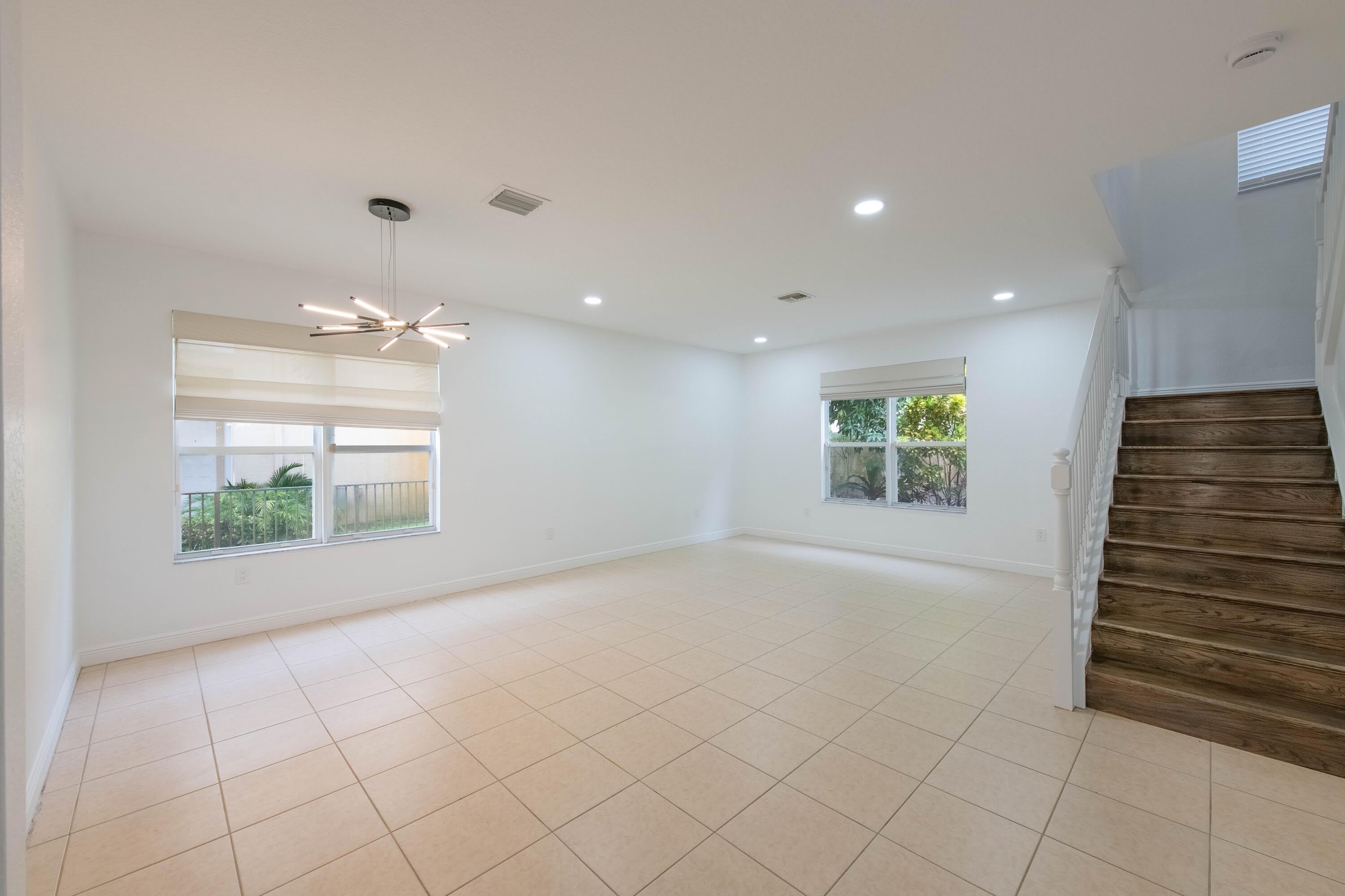 4668 SW 183rd Avenue – photo 5
