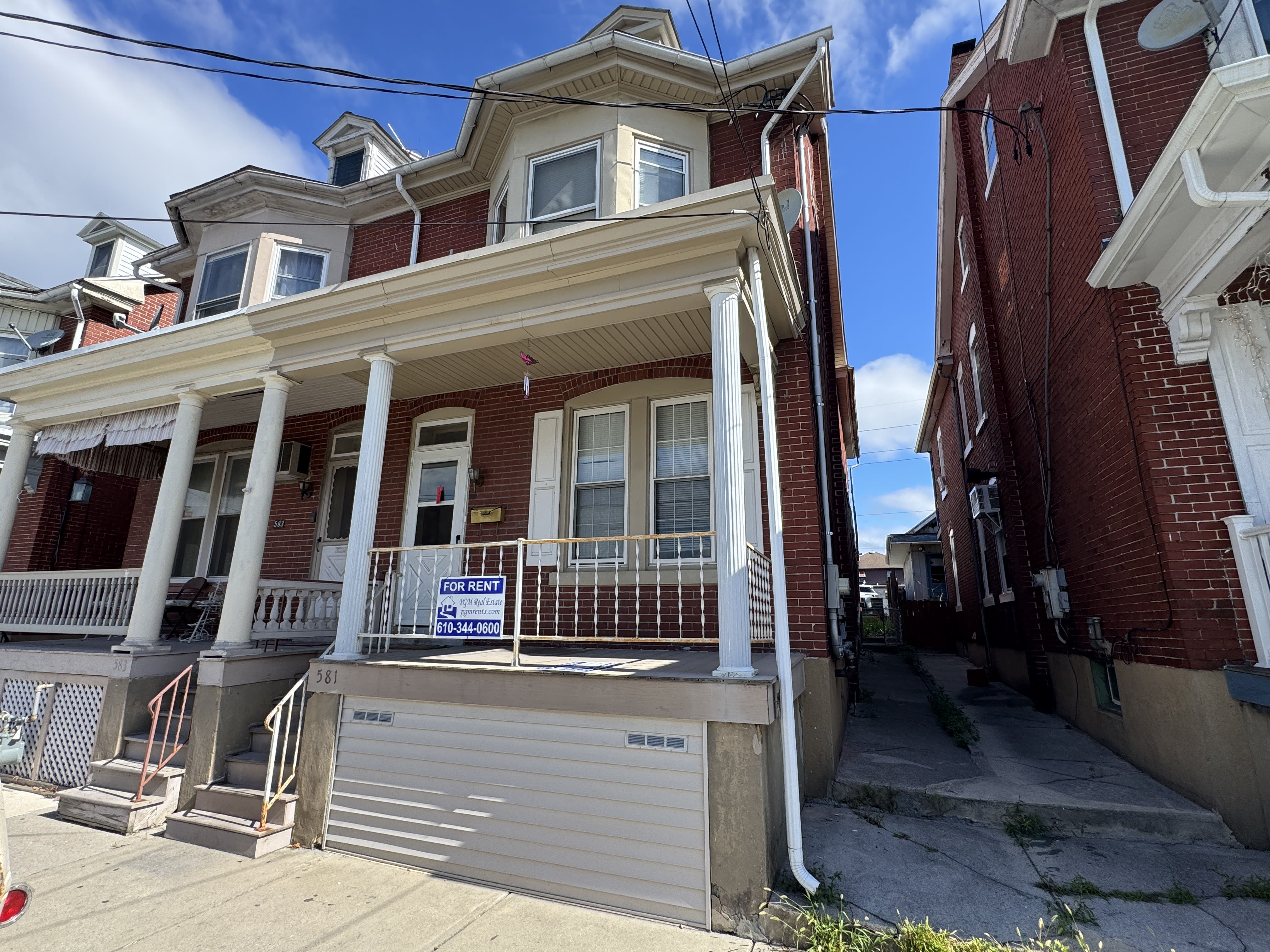 581 Guilford St – photo 1