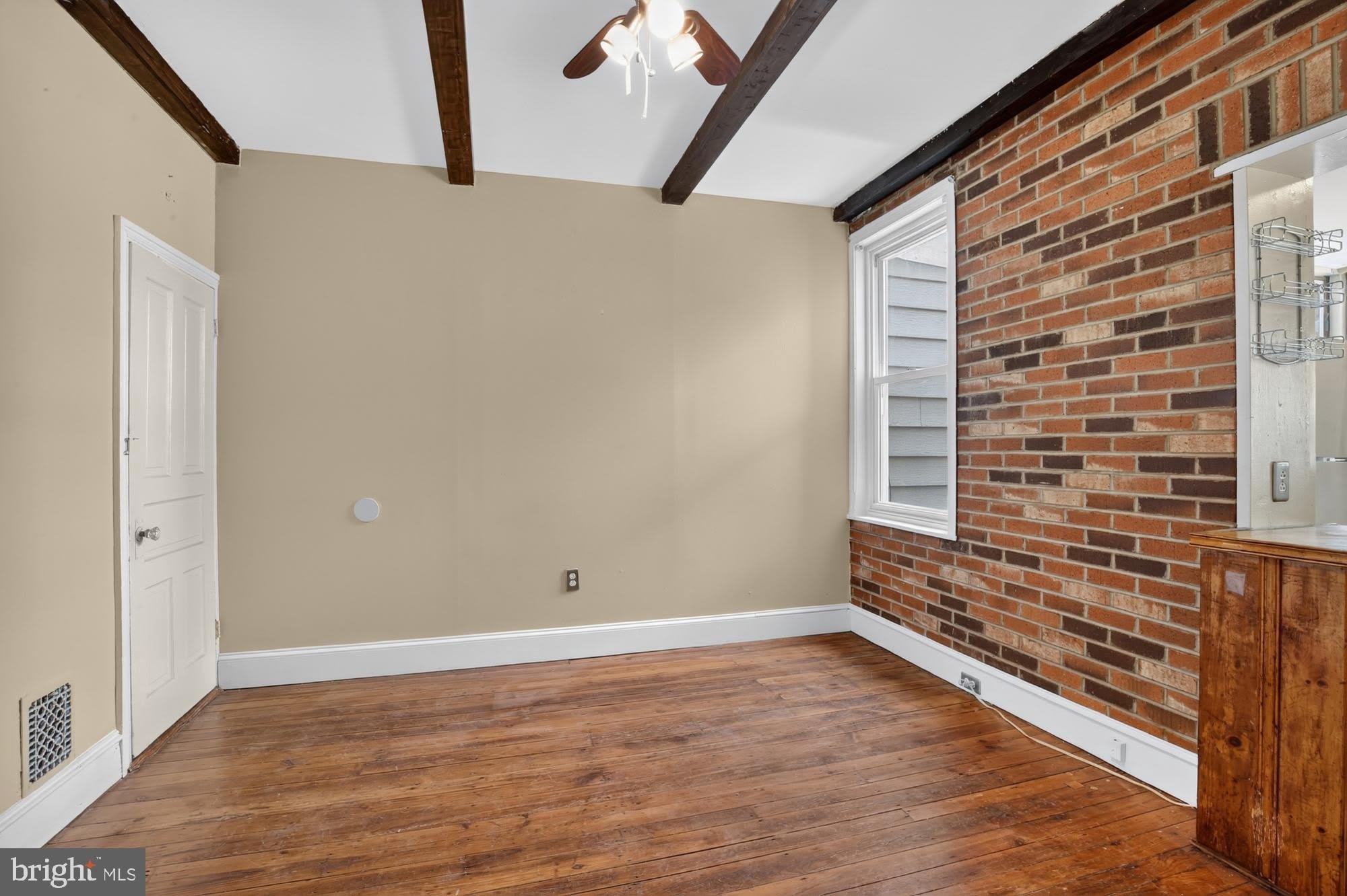 2228 TAGGERT Street – photo 2