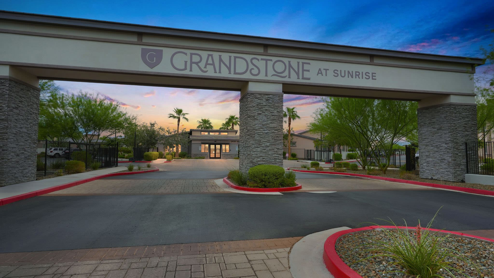Grandstone At Sunrise – photo 1