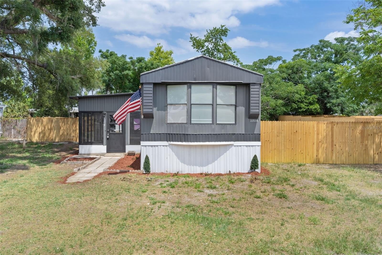 33514 LUANA Court – photo 2