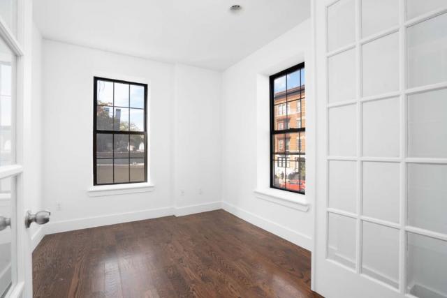 2318 Avenue D – photo 1