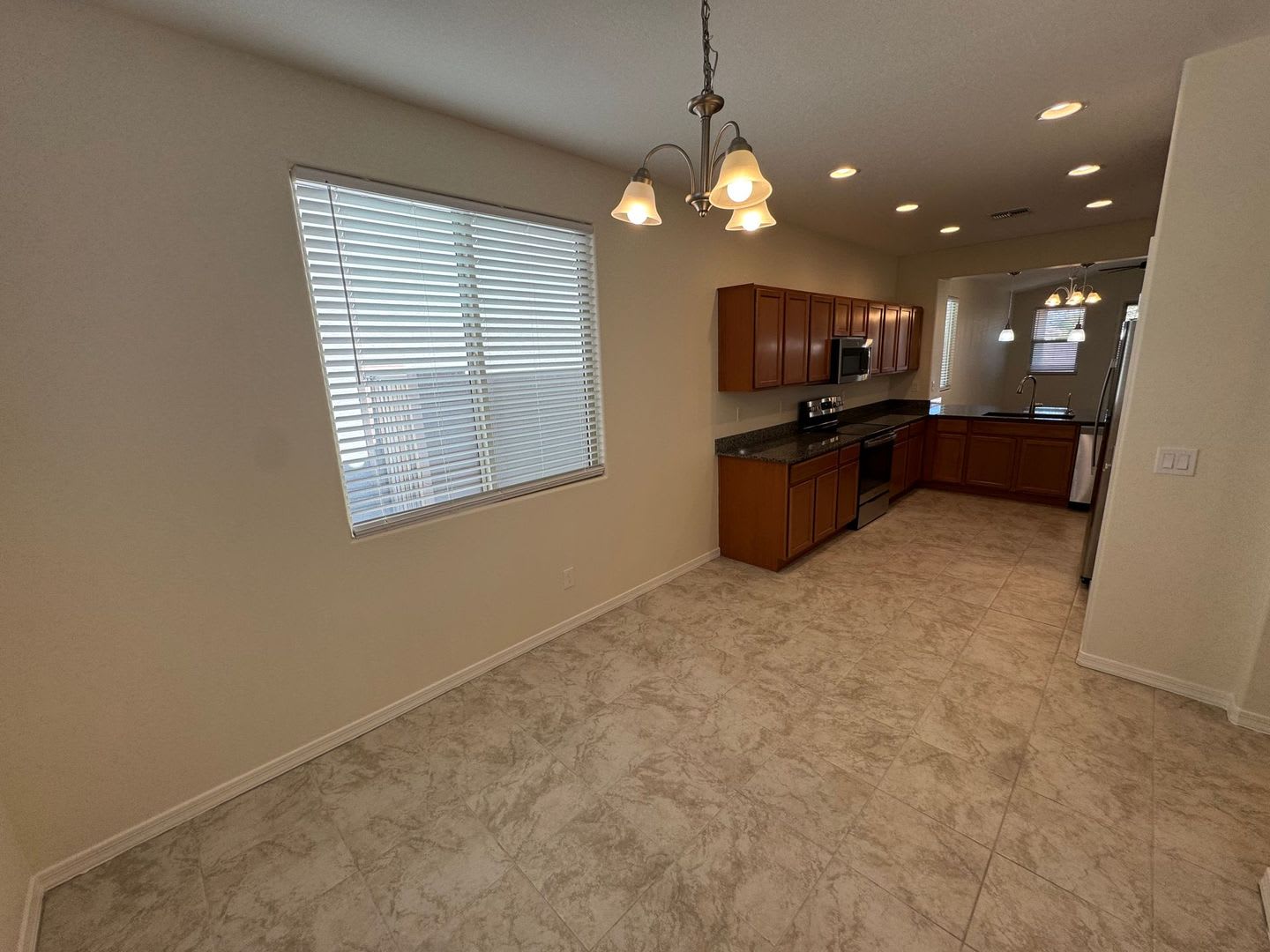 4 Bedroom – photo 4