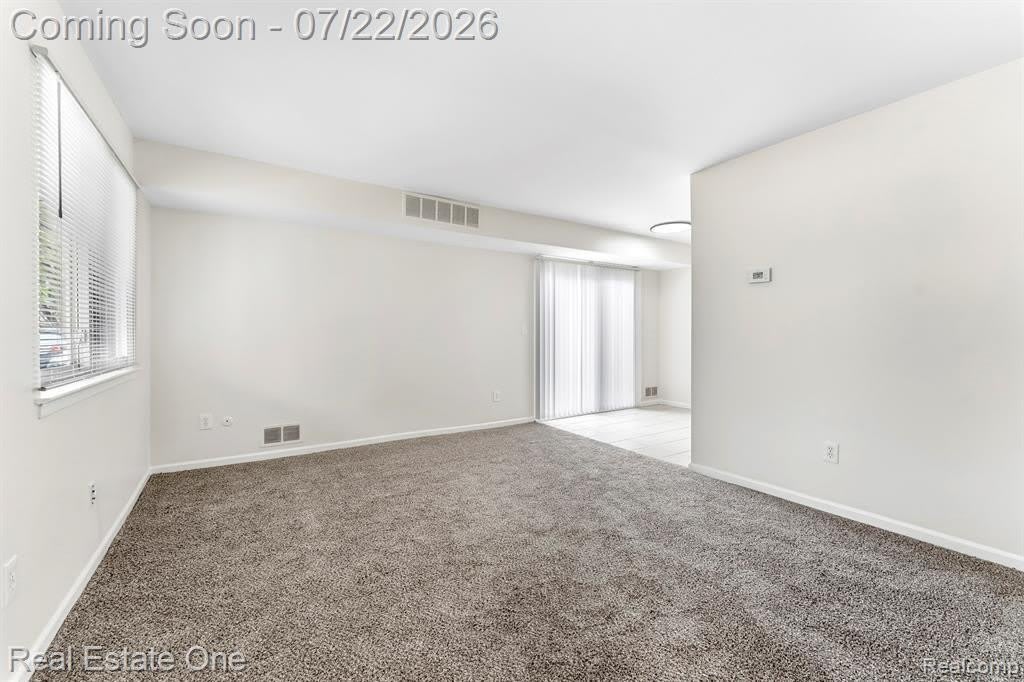 15588 Dupage Boulevard – photo 3