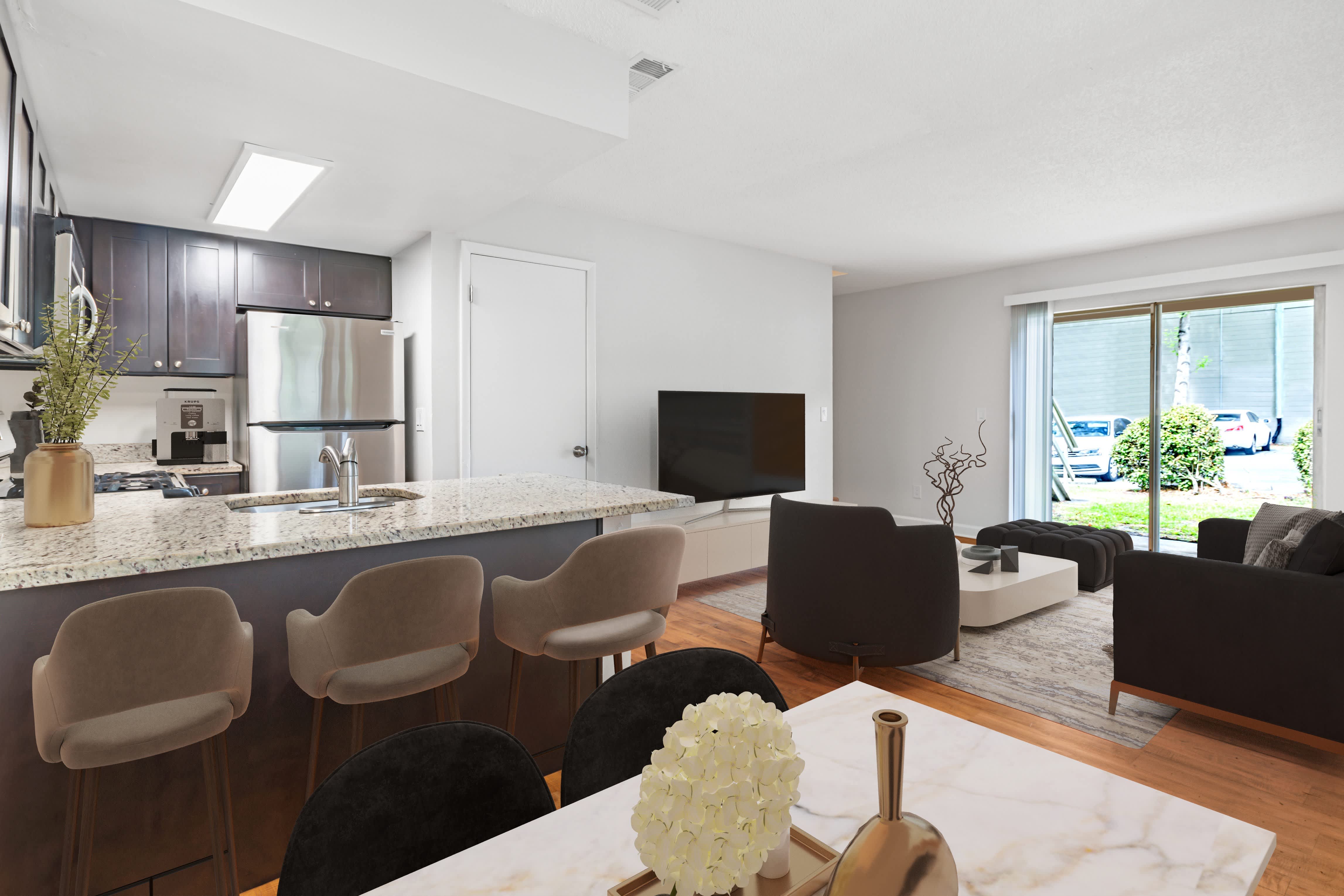 39th Ave Apartments – photo 5