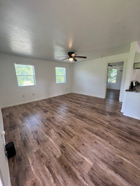 3390 Magnolia Street 2 – photo 1