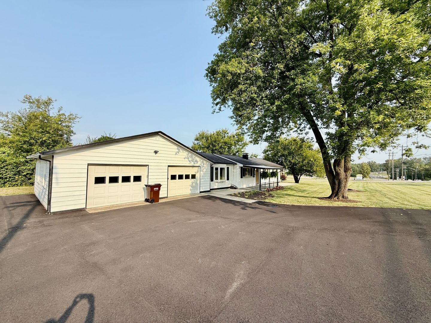 Brand new remodeled home in Monroe! – photo 1