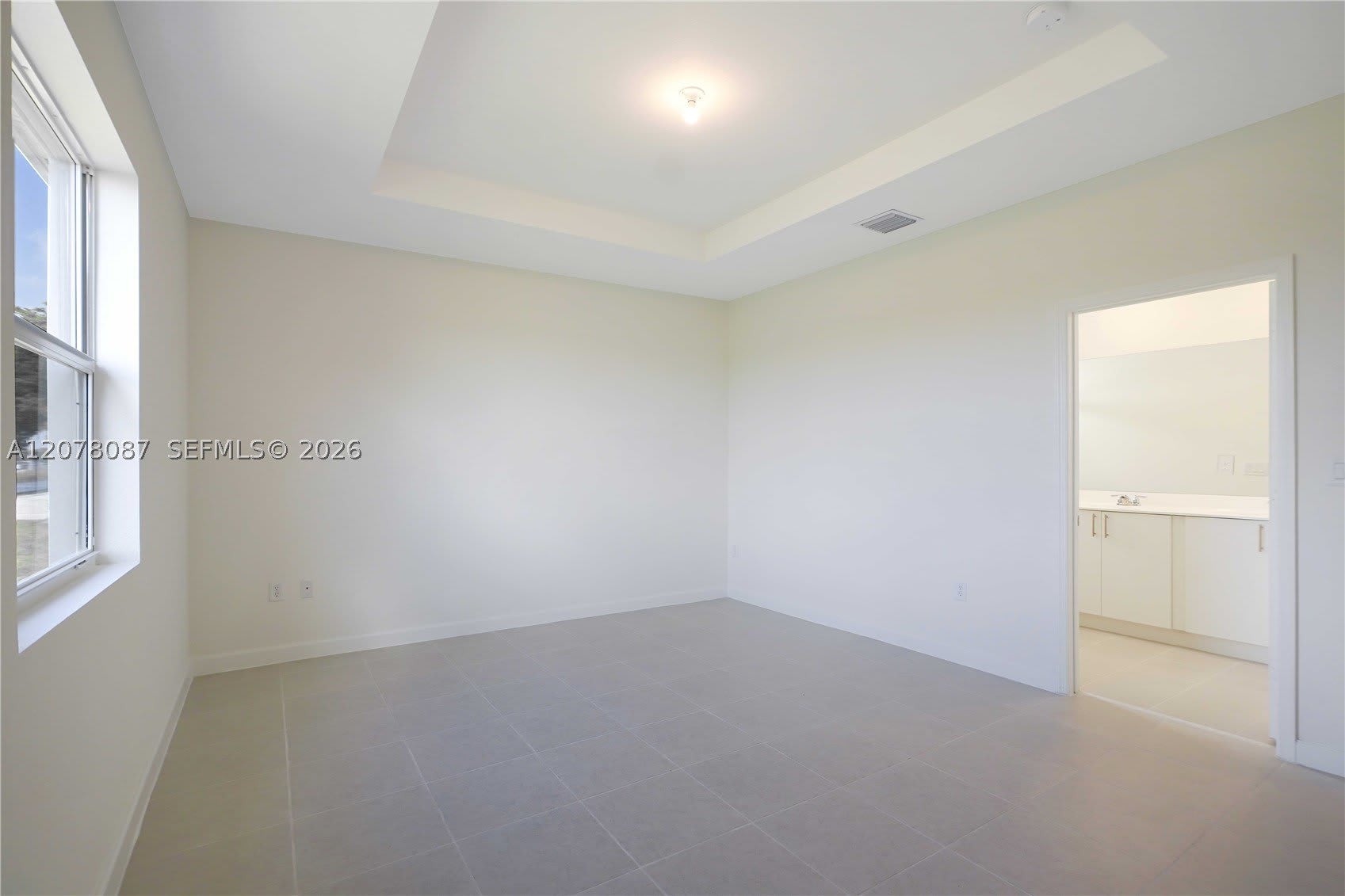 18672 SW 136TH CT – photo 3