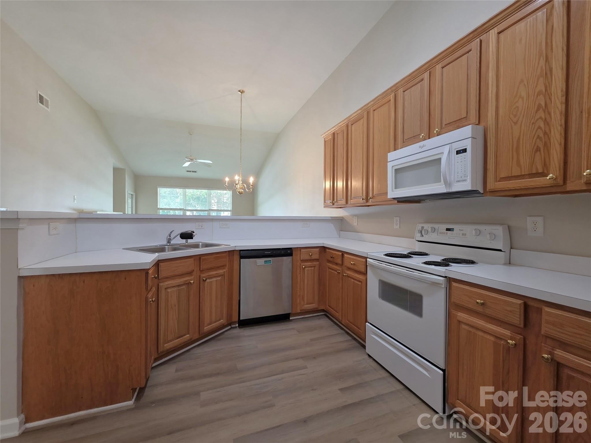 4730 Willow Glen Road – photo 4