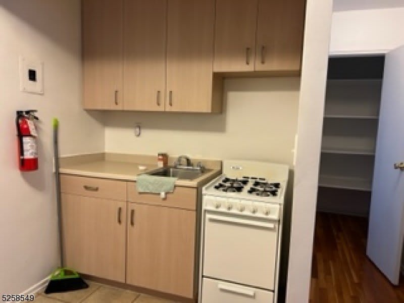 123 Milligan Pl – photo 3