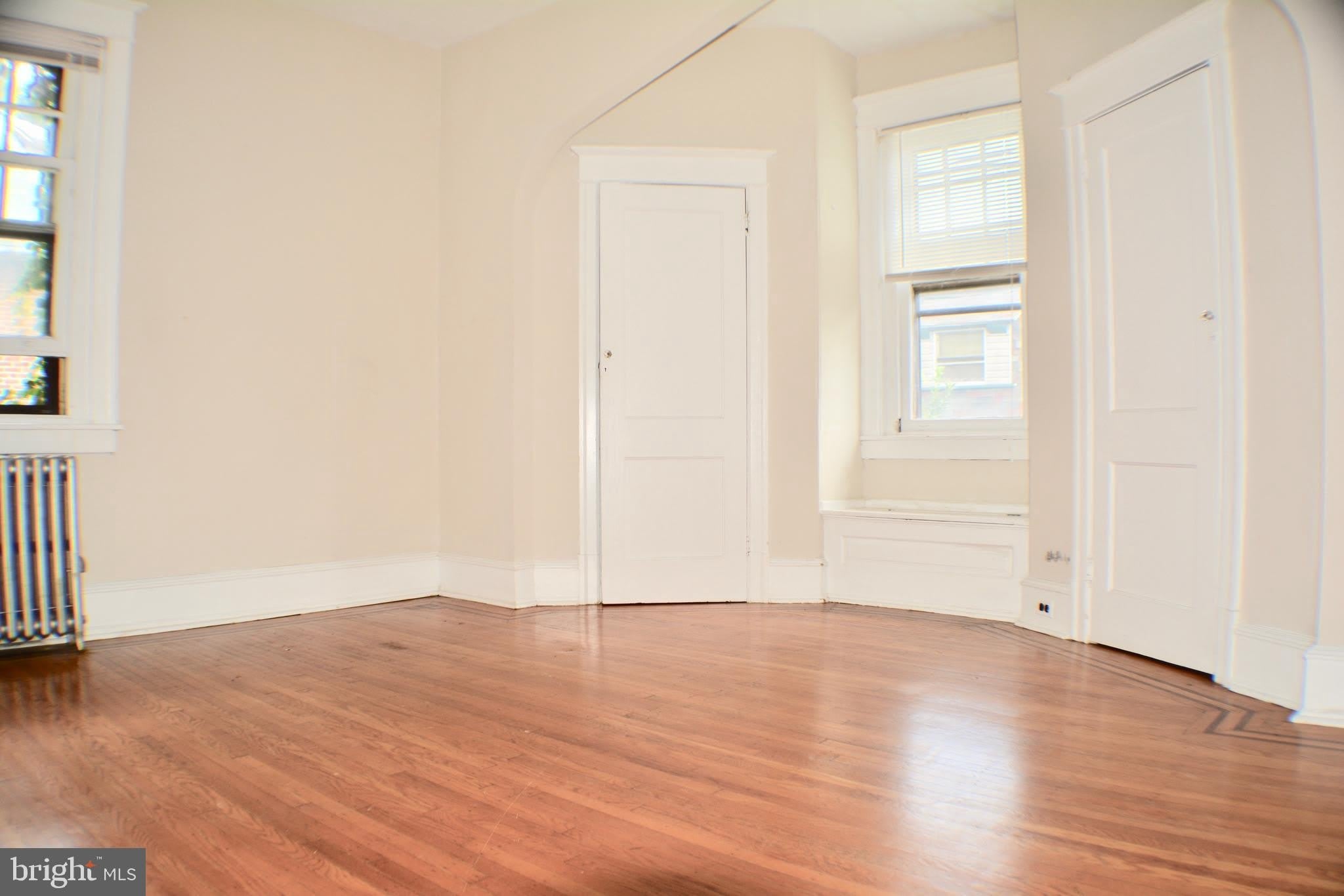 510 W MANHEIM Street – photo 4