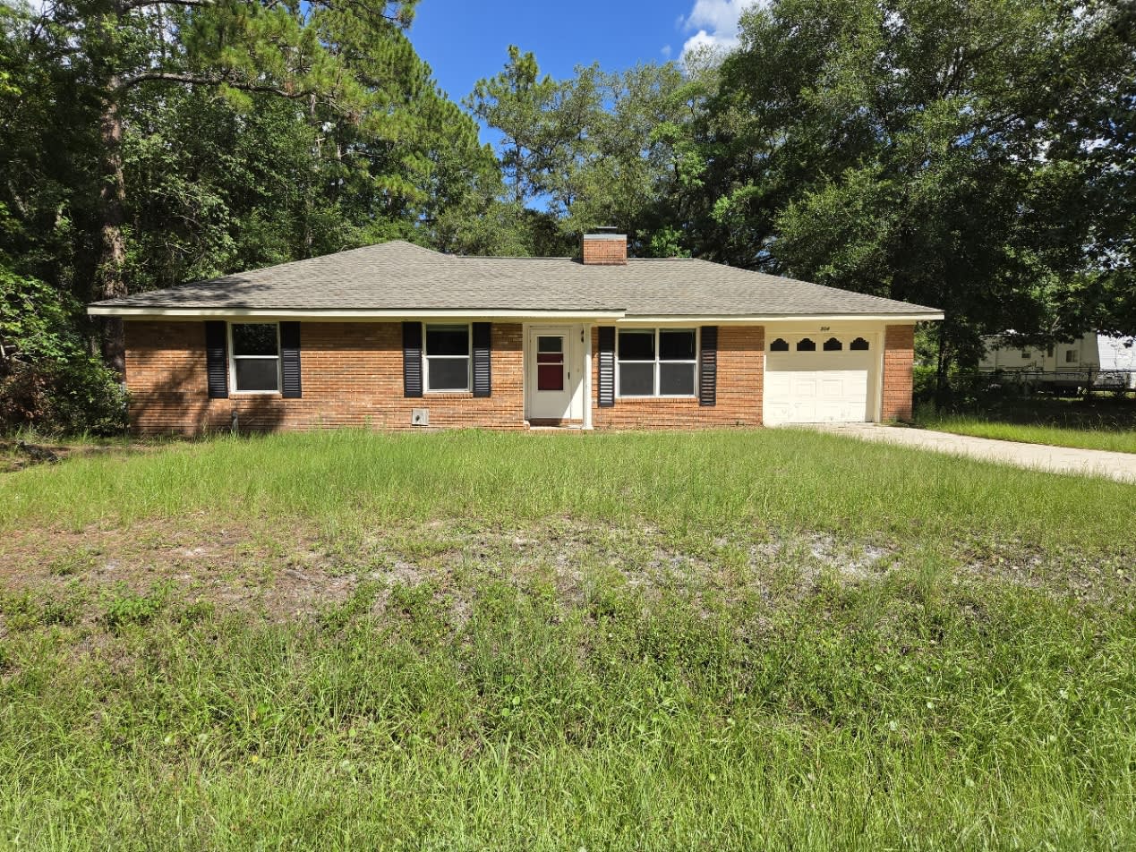 504 Matha Dr – photo 3