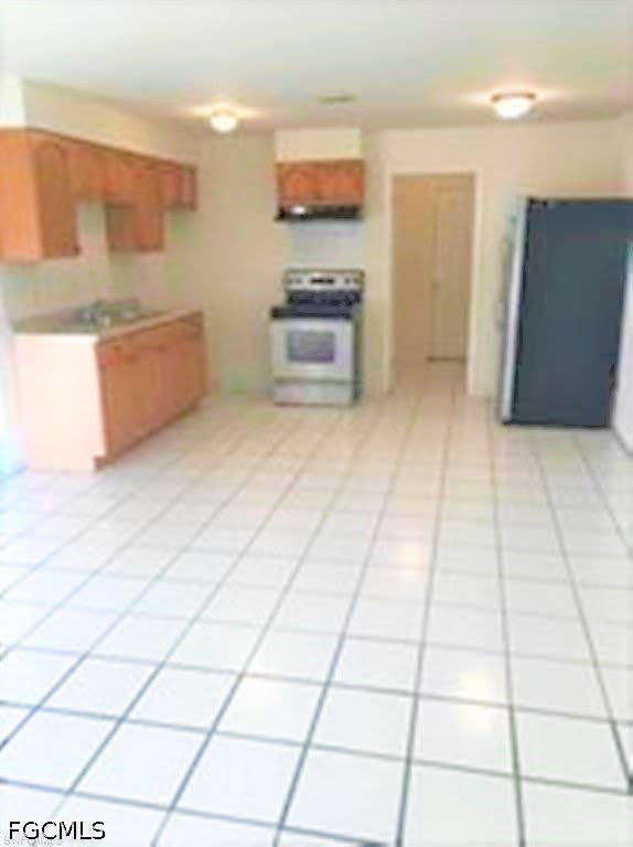 275 Hubbard Avenue – photo 2