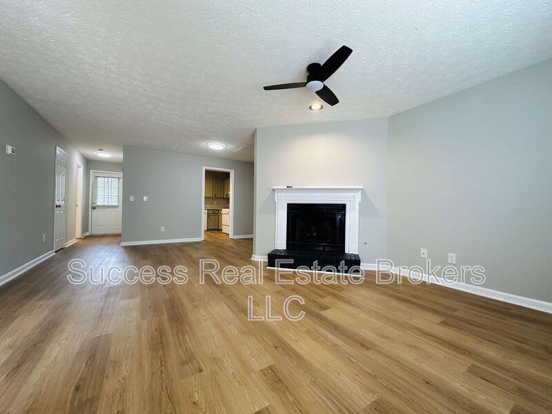 1016 Kennesborough Rd Nw – photo 5