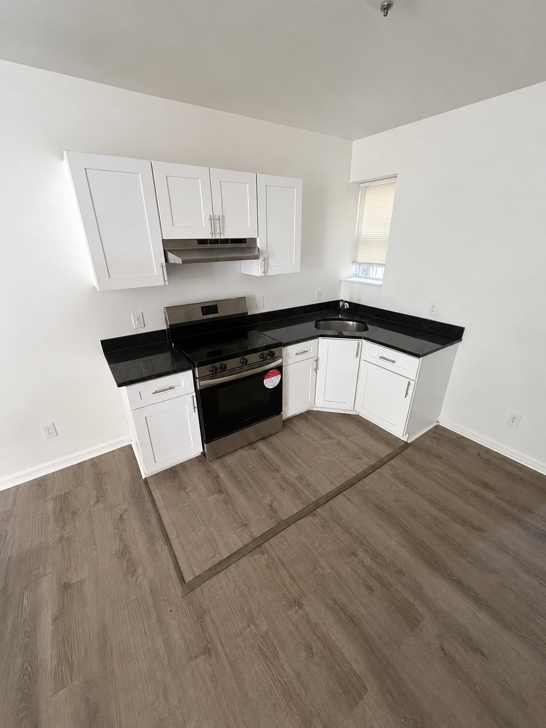 125 N Wilton St – photo 3