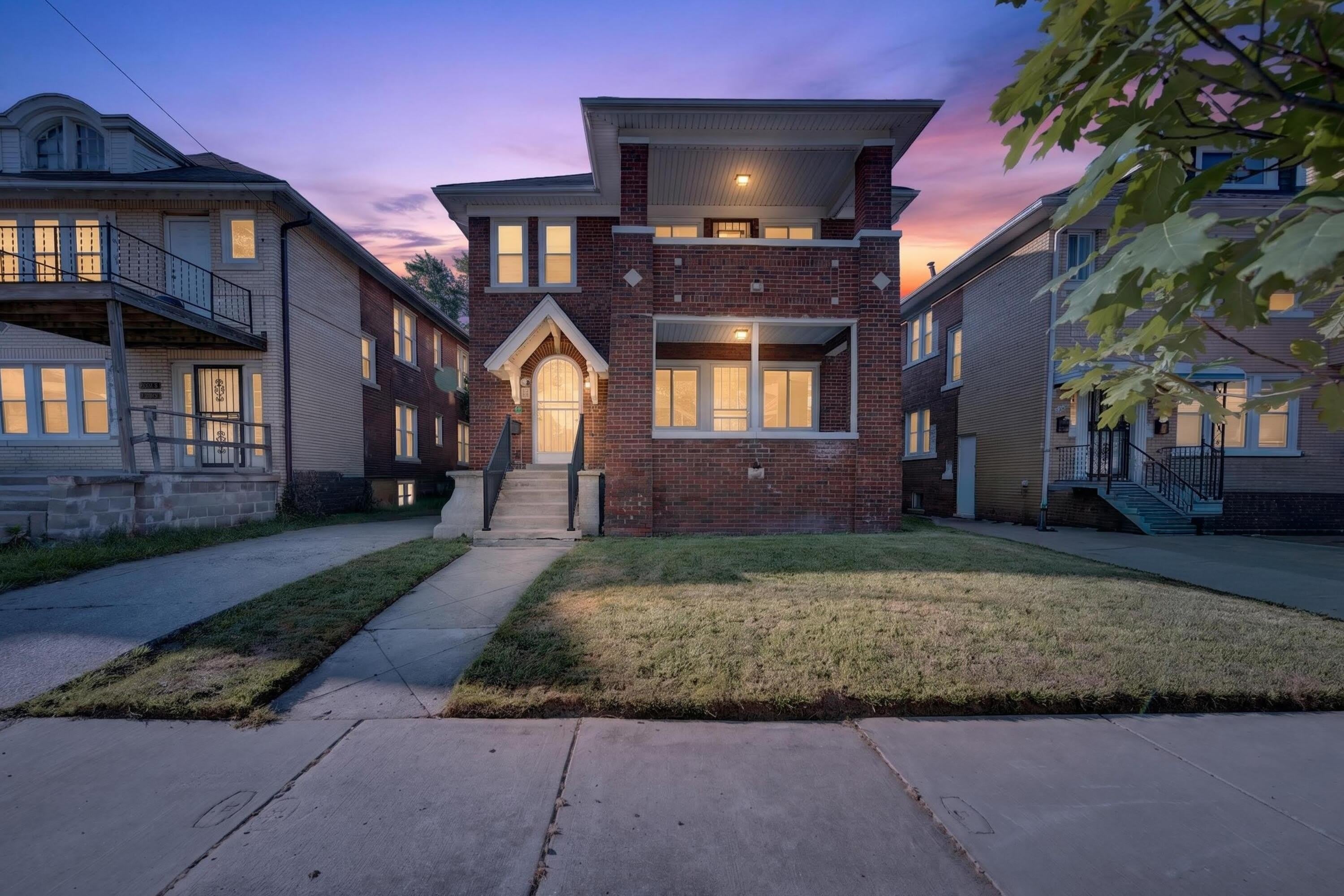 2025 Calvert Avenue – photo 1