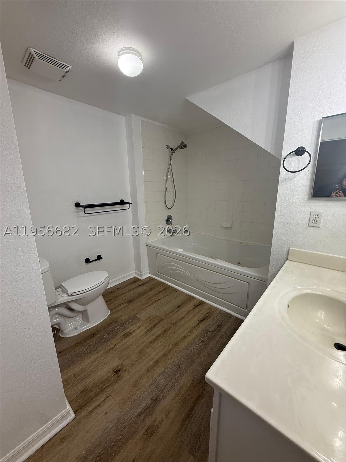 4003 SANTA MARIA DRIVE – photo 4