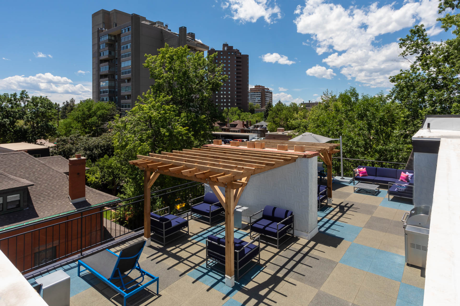 1360 N Williams – photo 1