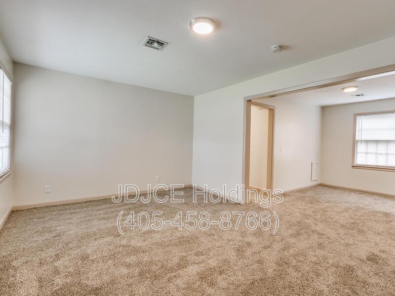 901 Stansell Drive – photo 3