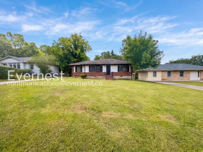 1728 Valencia Road – photo 4