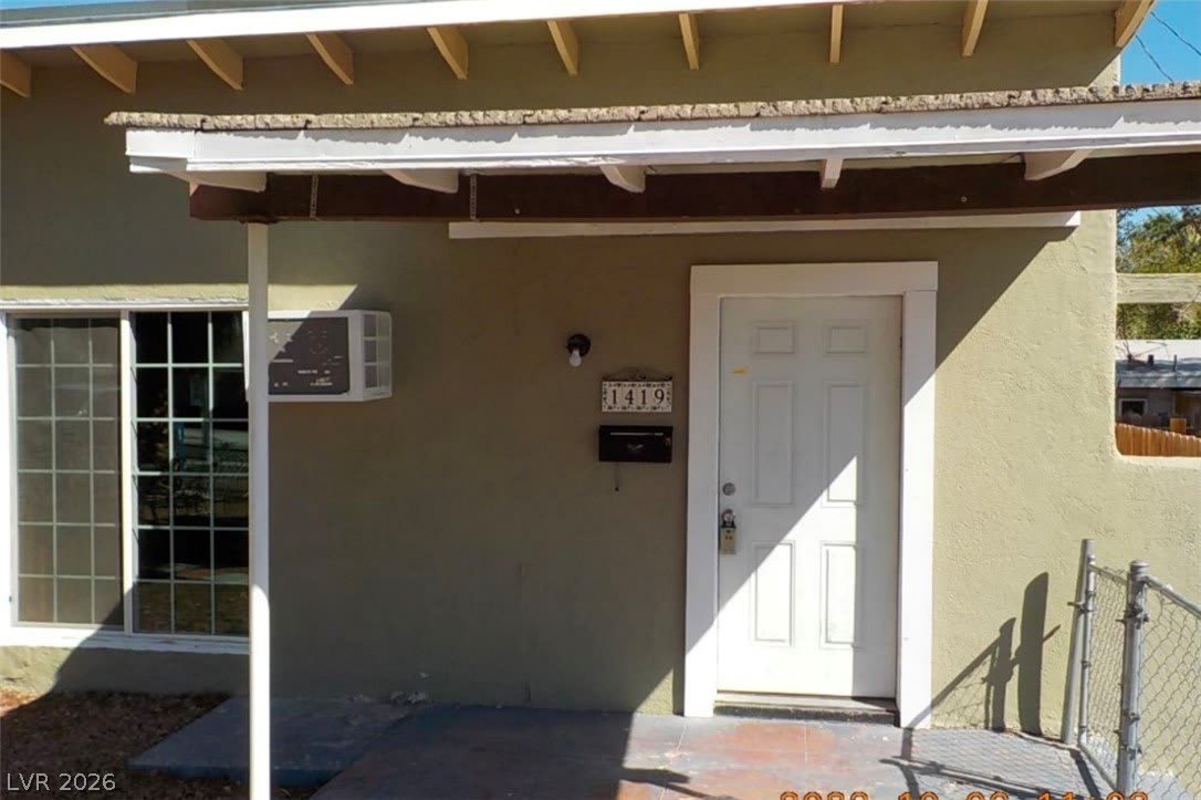 1417 Manzanita Way – photo 1