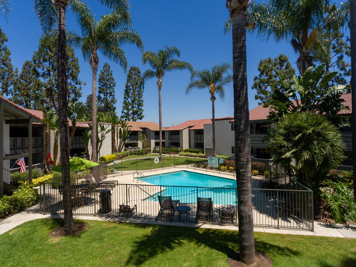 A Gem In Emerald Glen – photo 2