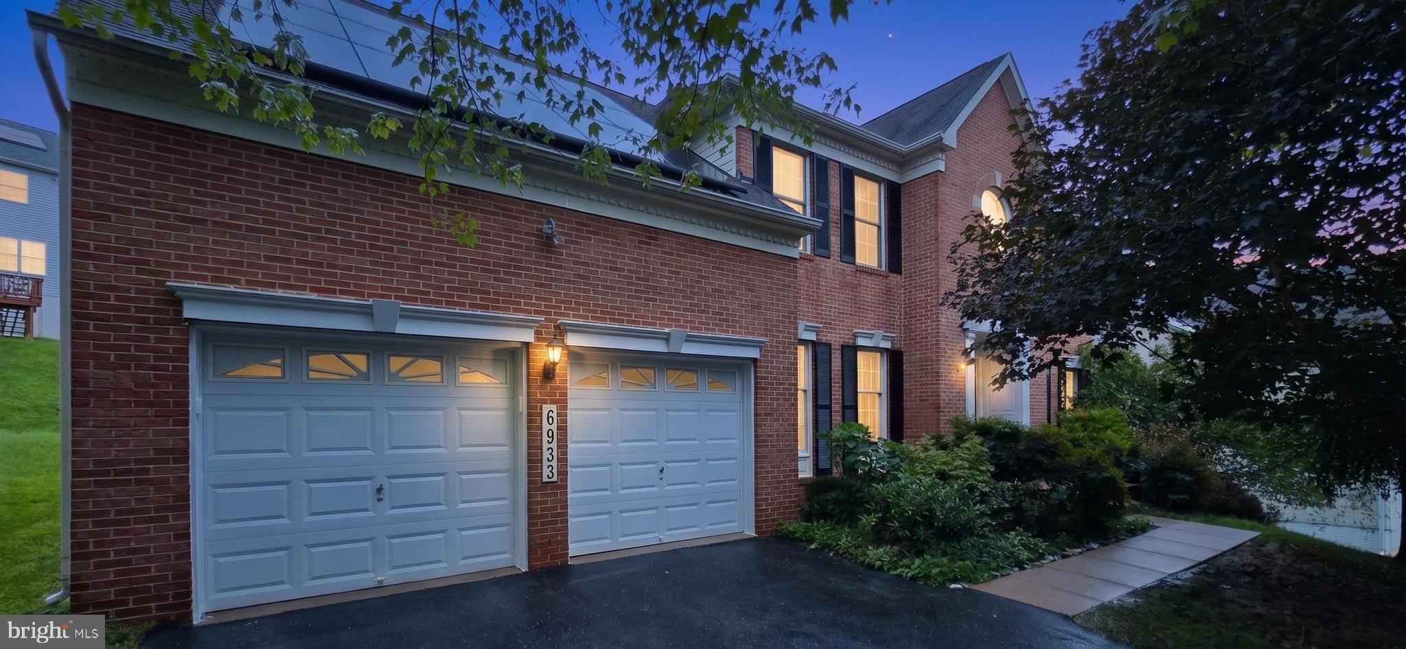 6933 SANDY CREEK Court – photo 1